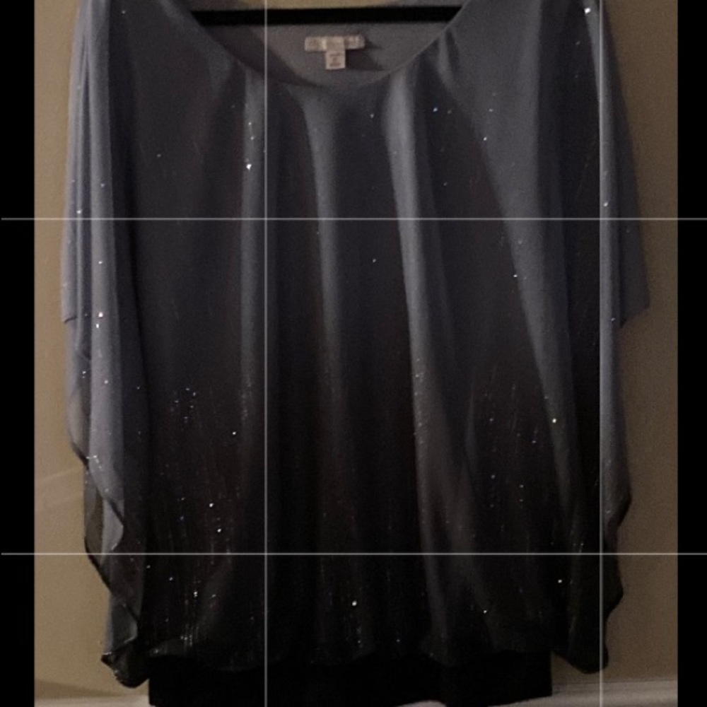 Dress barn beautiful gray ombré shirt